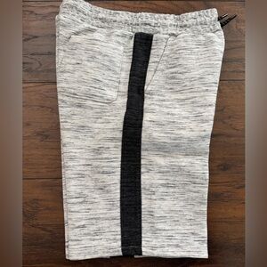 Boy’s Gray Jogger Pants - Urban Pipeline - Size L 14/16